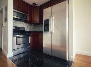 154 Washington Ave #A, Brooklyn, NY 11205