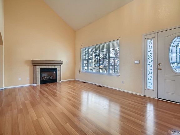 3rd image of 4953 Fontana Ct