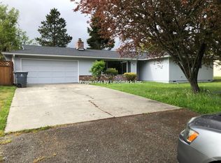 218 E Ahlvers Rd, Port Angeles, WA 98362