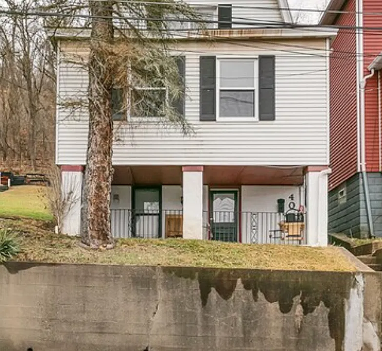 408 W 10th Ave