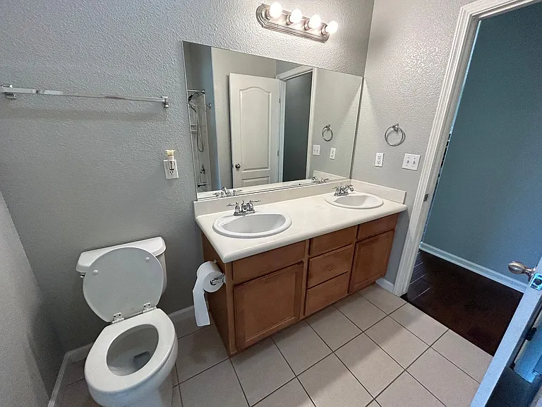 5032 W Modoc Ave — Photo 10