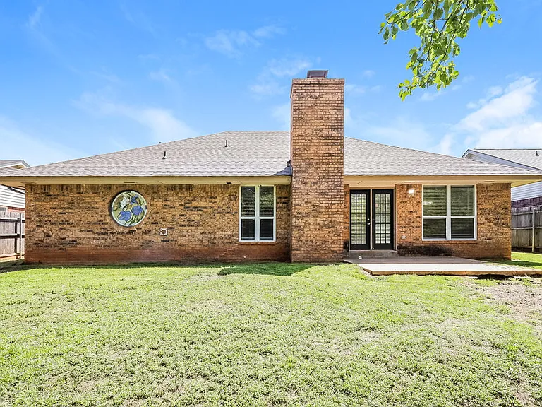 10117 S Land Ave — Photo 15