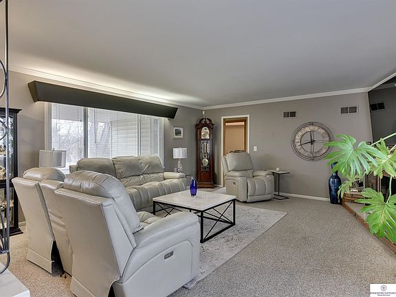 4th image of 5523 N 50th Ave