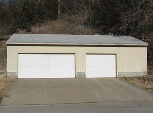 2418 Justin Dr, Manhattan, KS 66502