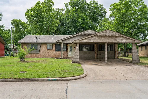 1410 Denison Dr Photo 1