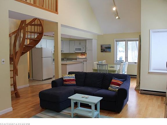 3rd image of 131 Temple Ave APT 15