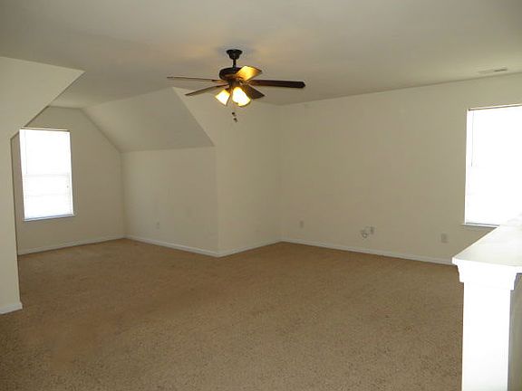 2nd image of 14123 Lake Crossing Dr