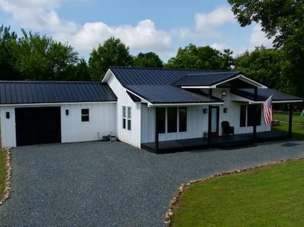 108 W Mercer, Horatio, AR 71842