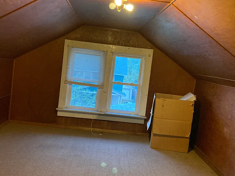 2125 Wyandotte Ave #2 — Photo 19