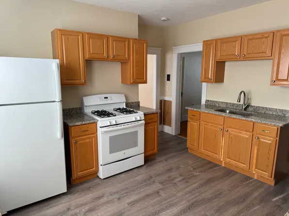 (undisclosed Address), Worcester, MA 01603