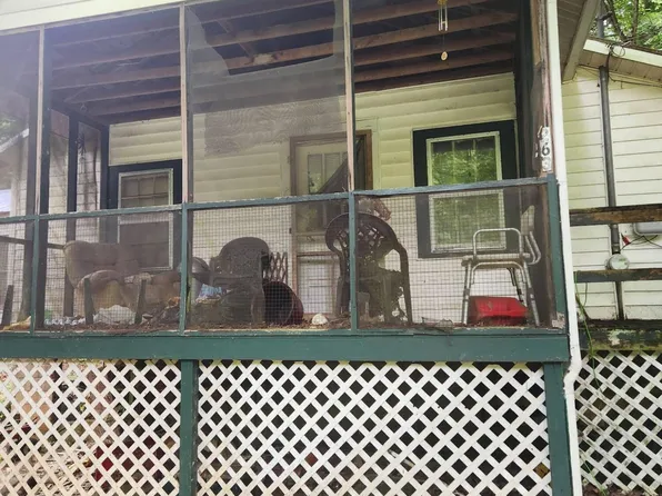 263 Long Hollow Rd, Elizabethton, TN 37643