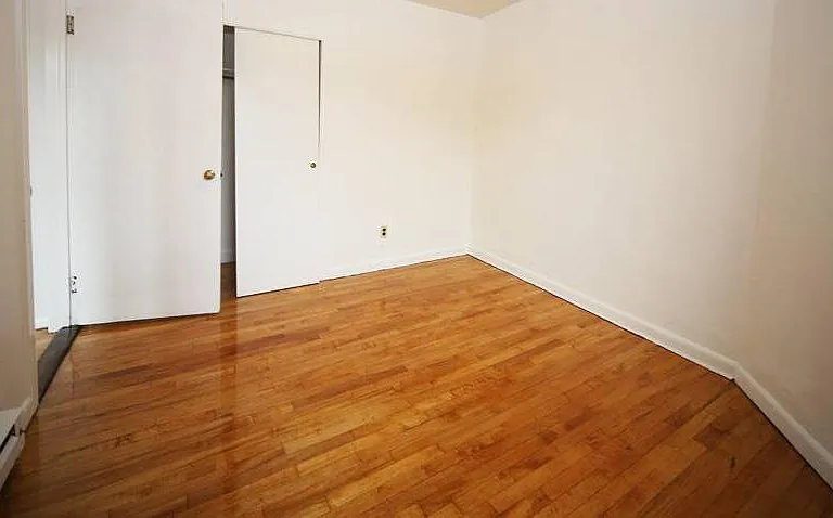 414 Market St #12 — Photo 4
