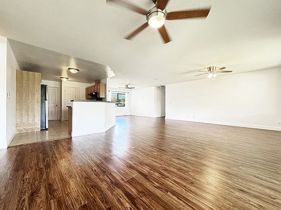 3rd image of 975 Paako St