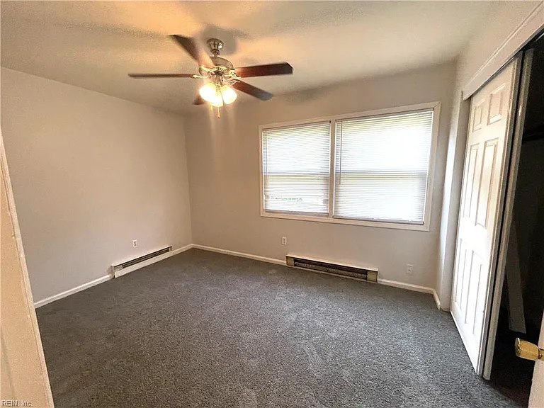 243 Maryland Ave #A — Photo 12