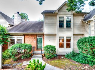 1018 Harrogate Dr, Knoxville, TN 37923