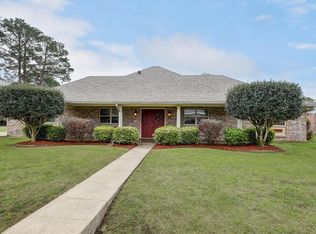 110 Westmoreland Dr, Lafayette, LA 70506