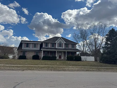 2047 Parkside Dr Photo 1