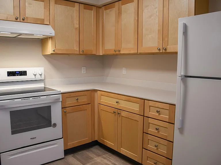 Kirkland Heights Apartments — Photo 52