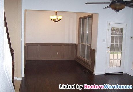 3rd image of 2309 Suntree Ln