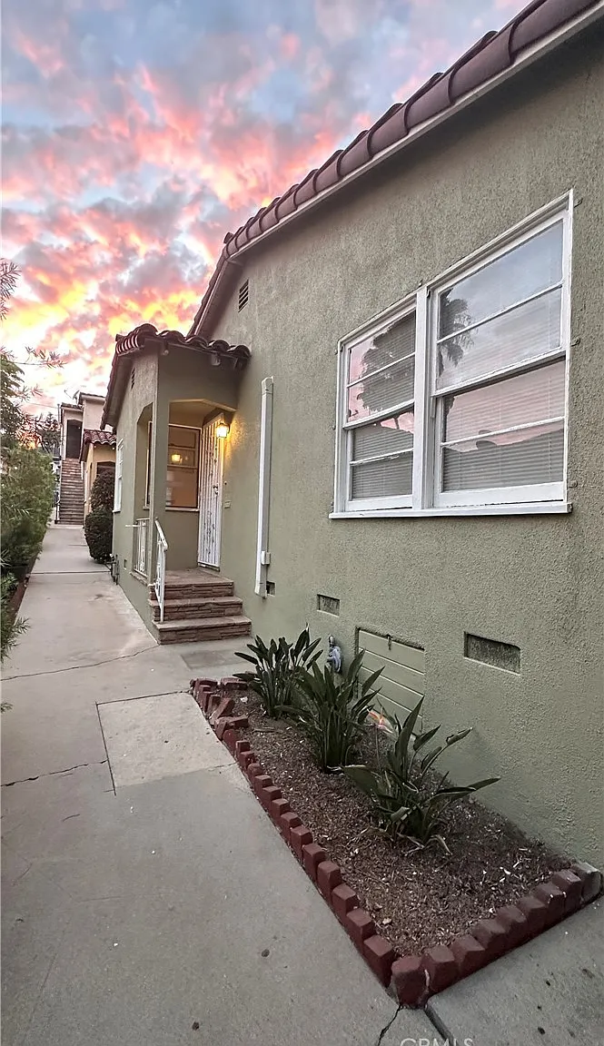4131 Verdugo Rd — Photo 1
