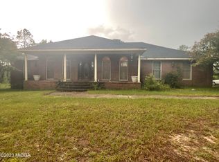 6281 Plantation Dr, Lizella, GA 31052