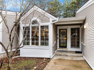 3327 Woodwind Dr NE #40, Grand Rapids, MI 49525