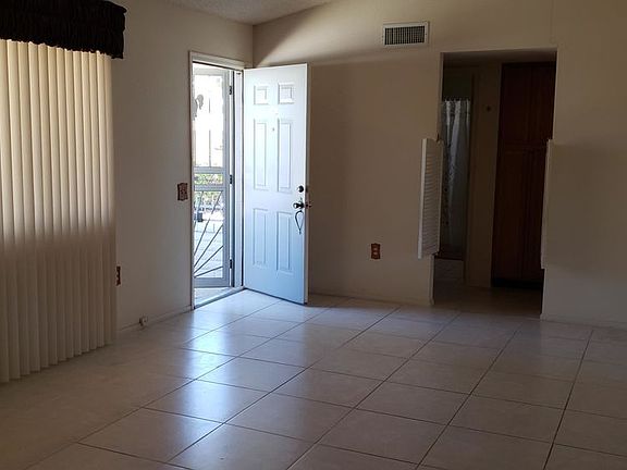 4th image of 12739 W Gable Hill Dr