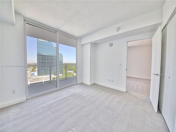 3rd image of 4250 Biscayne Blvd APT 1005