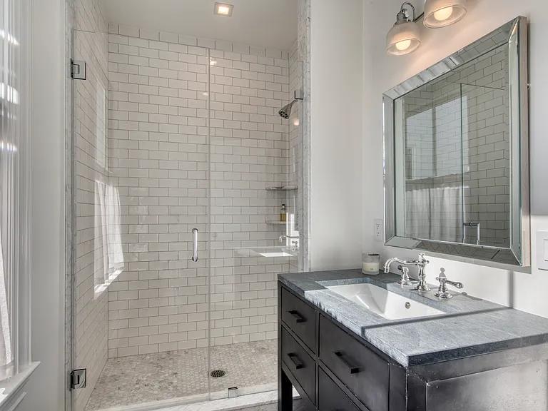 28 South Dr — Photo 19