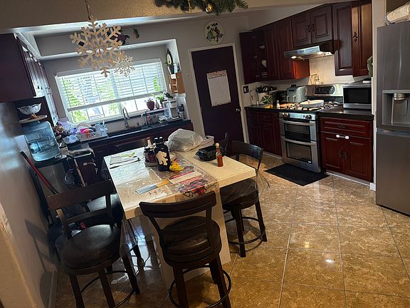 3rd image of 1472 W West Ave