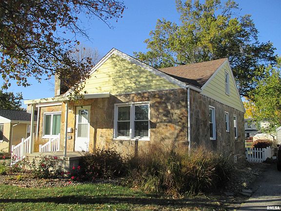 3rd image of 2211 W Clarke Ave