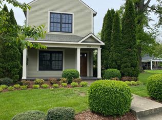 619 W 8th St, Columbia, TN 38401