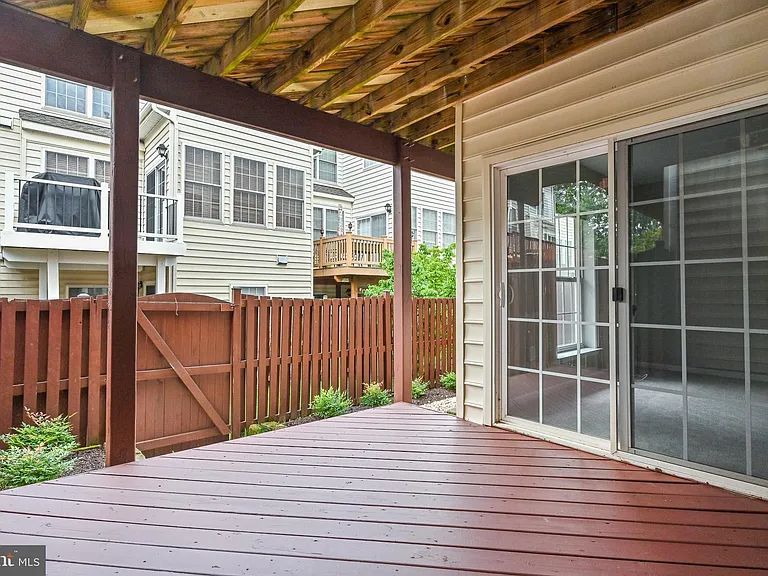 4654 Hummingbird Ln — Photo 42