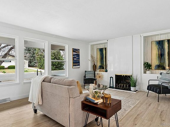 2nd image of 2291 W Briarwood Avenue