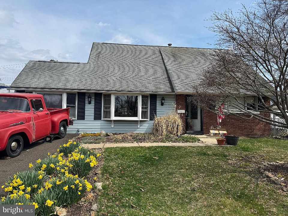 1st image of 46 Trail Rd