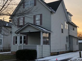 16 S Maple Ave #1, Waukegan, IL 60085