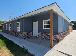 1309 Quaker St, Slaton, TX 79364