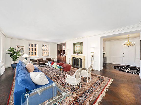 2nd image of 1172 Park Ave #9A