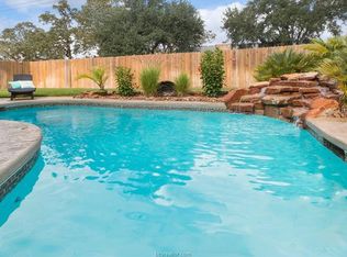 8308 Raintree Dr, College Station, TX 77845