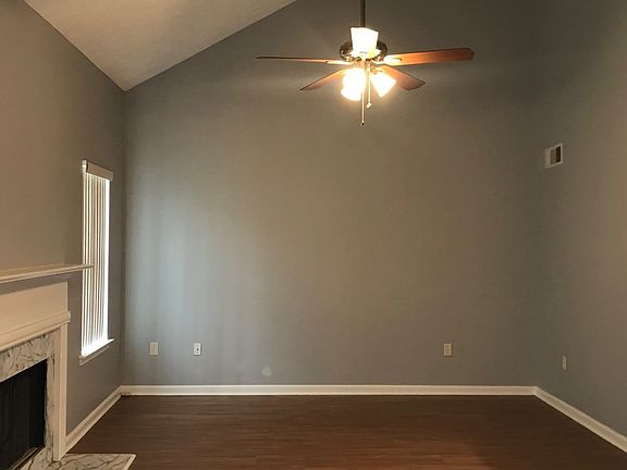 3rd image of 6454 Wellington Chase Ct