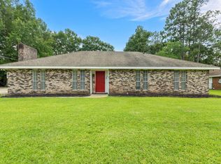 113 Tanglewood Dr, Hattiesburg, MS 39402