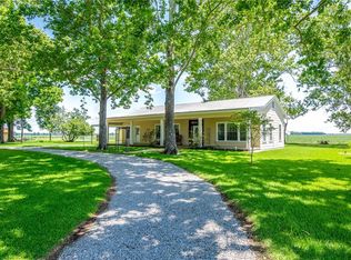 399 Bayou Rd, Cheneyville, LA 71325
