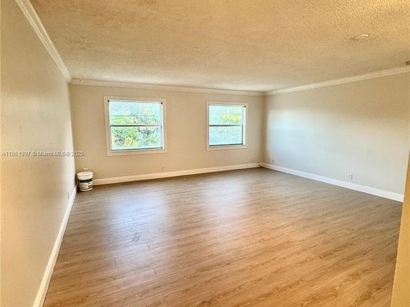 2008 Jackson St APT B7