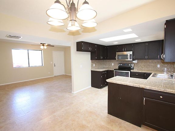 2nd image of 3801 W South Aire Pl