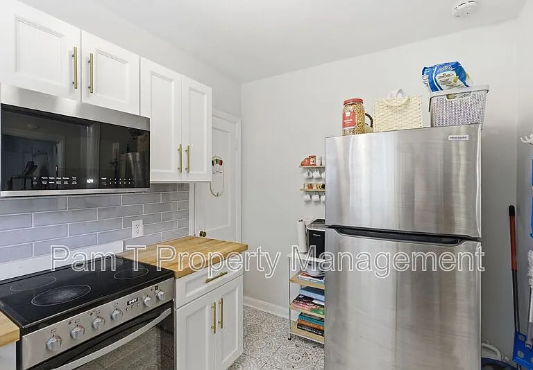 3411 Bull St #2 — Photo 11