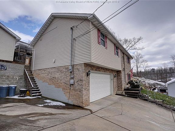 4th image of 208 Ehman Dr