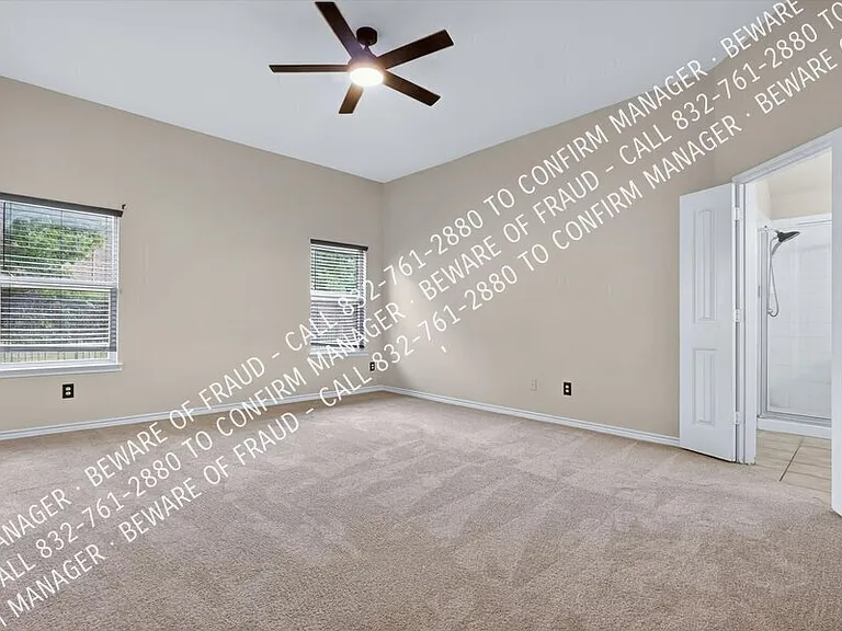 12079 Kingsville Dr — Photo 15