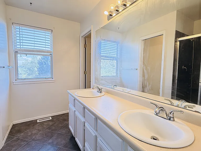 3940 W Union Ave — Photo 13
