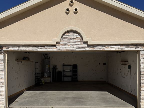 2nd image of 2520 W Mann Ave