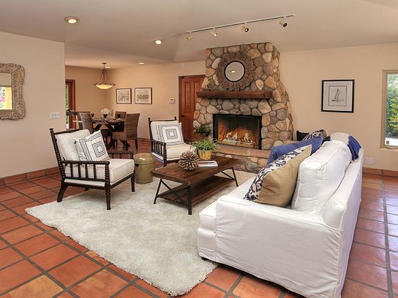 3rd image of 524 La Marina Dr